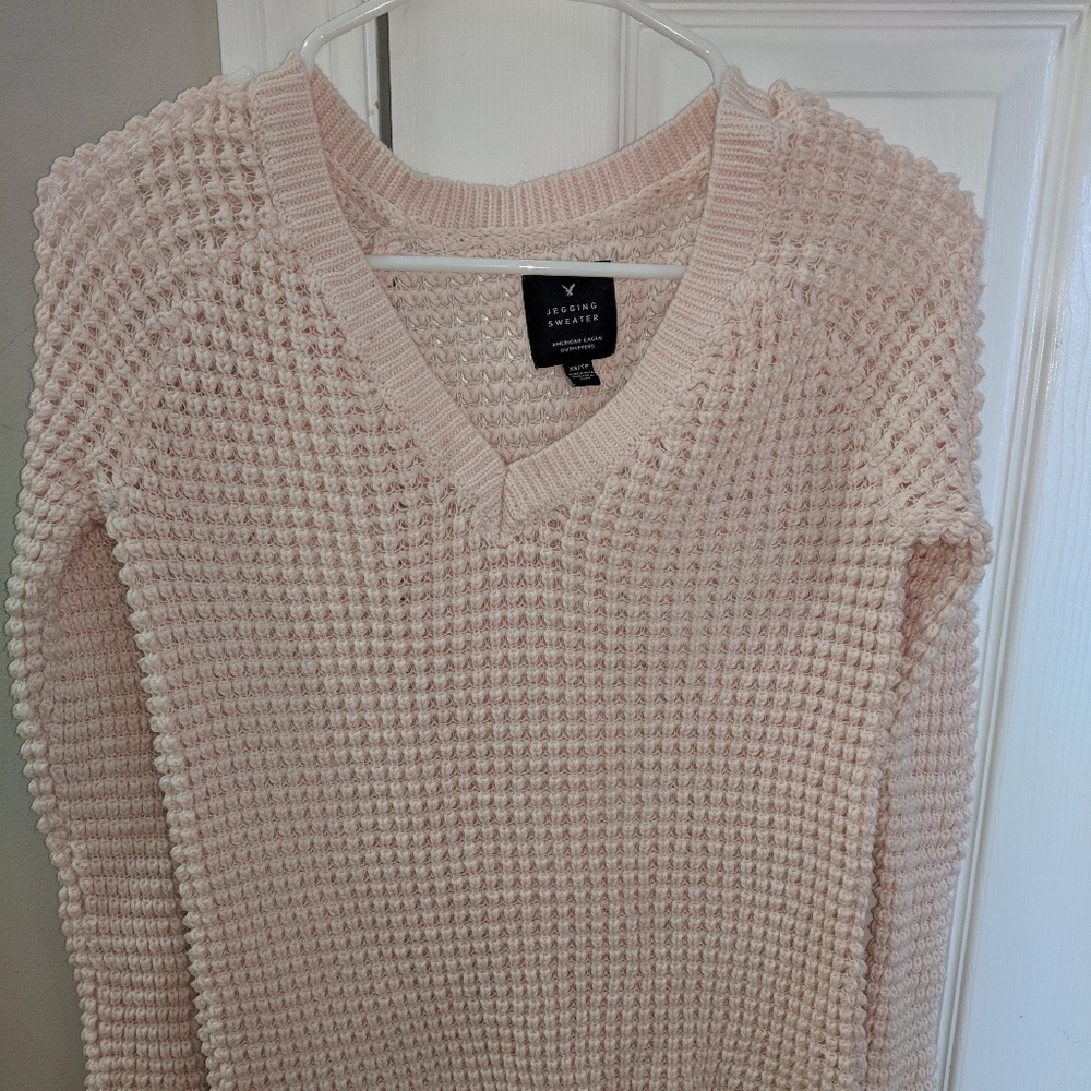 Sweater- American Eagle XS
